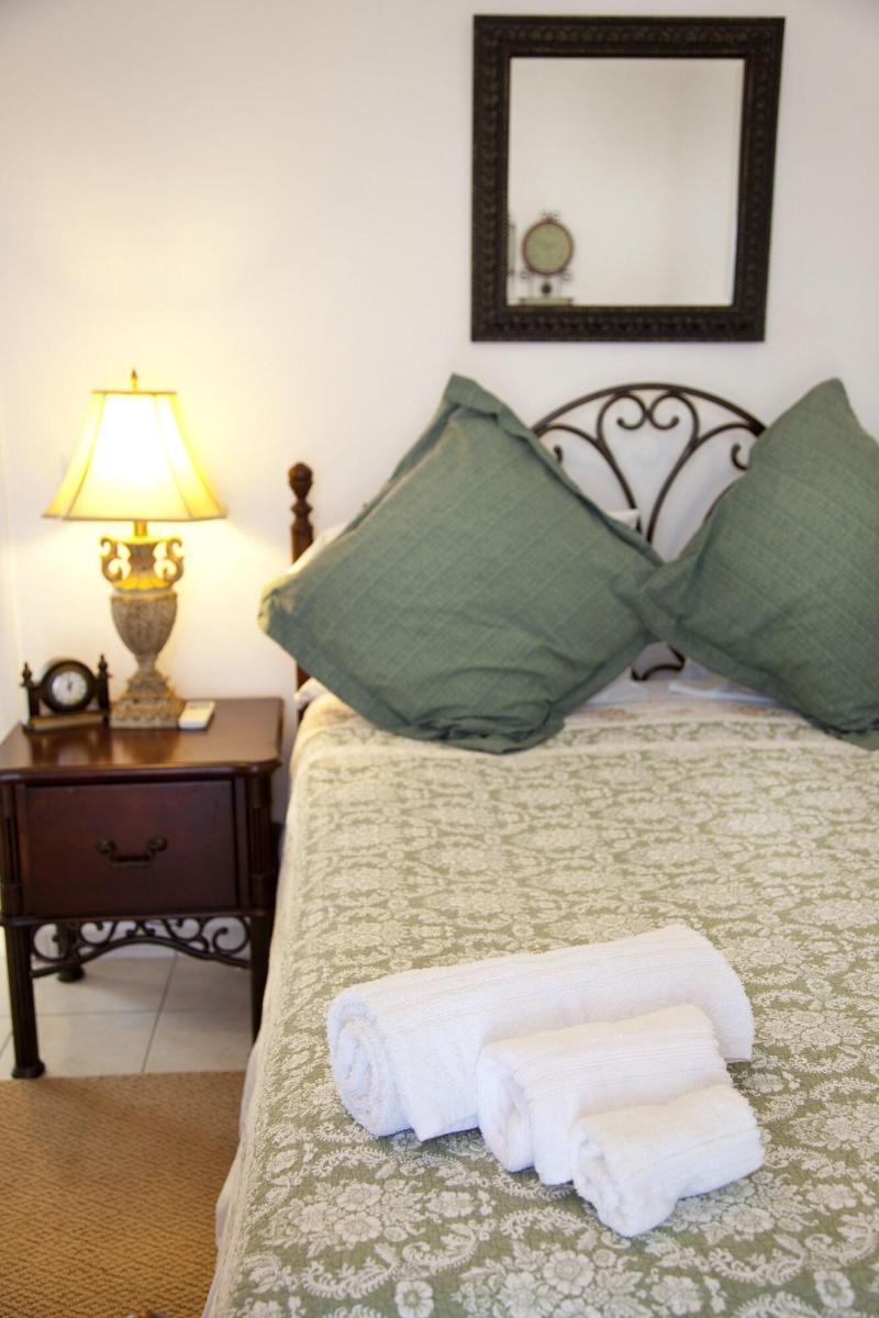 Eleni'S Village Suites Klouvas Buitenkant foto