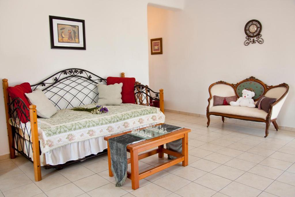 Eleni'S Village Suites Klouvas Kamer foto