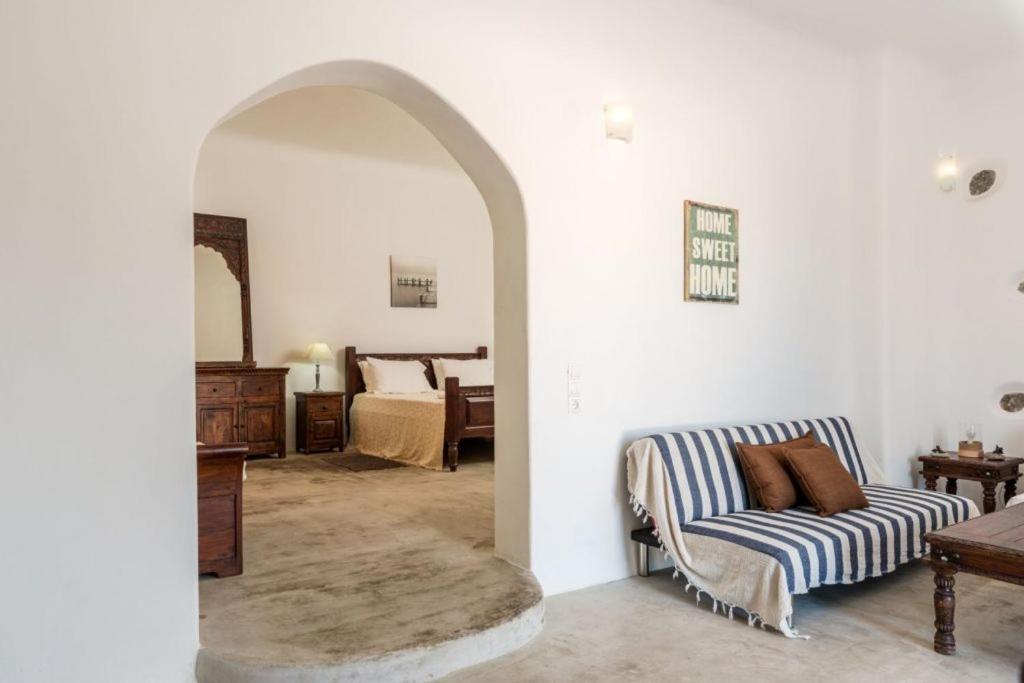 Eleni'S Village Suites Klouvas Buitenkant foto
