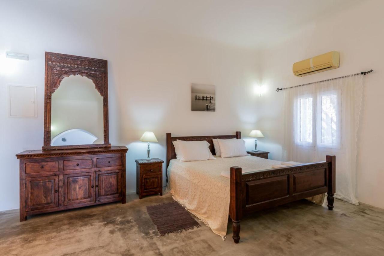 Eleni'S Village Suites Klouvas Buitenkant foto
