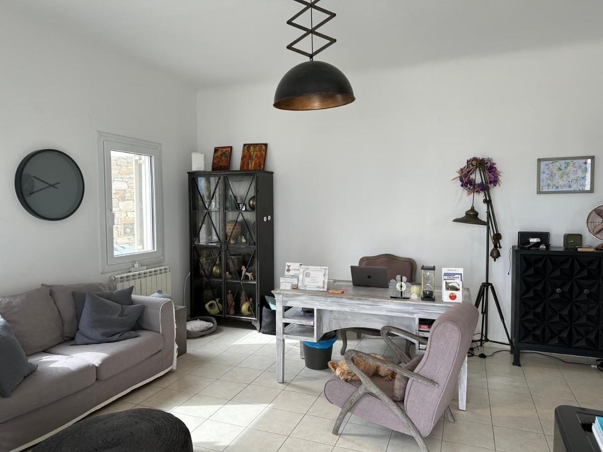Eleni'S Village Suites Klouvas Buitenkant foto
